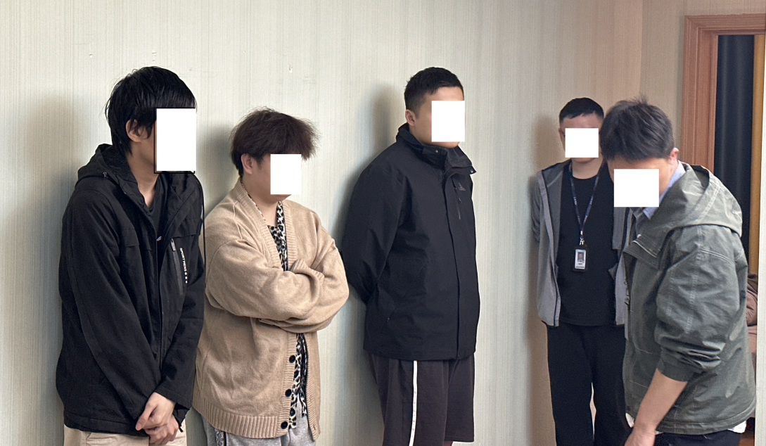 和平精英订制挂_和平精英定制挂网站_和平精英定制辅助